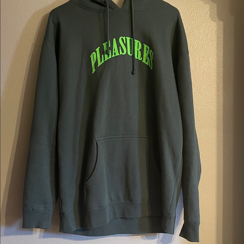 •🎄Holiday SALE ITEM • Pleasures Dark Green Men's Hoodie